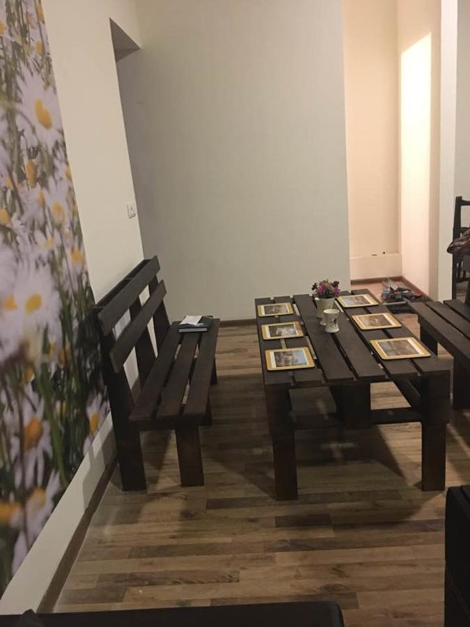 Hotel Newland Chiatura Bagian luar foto