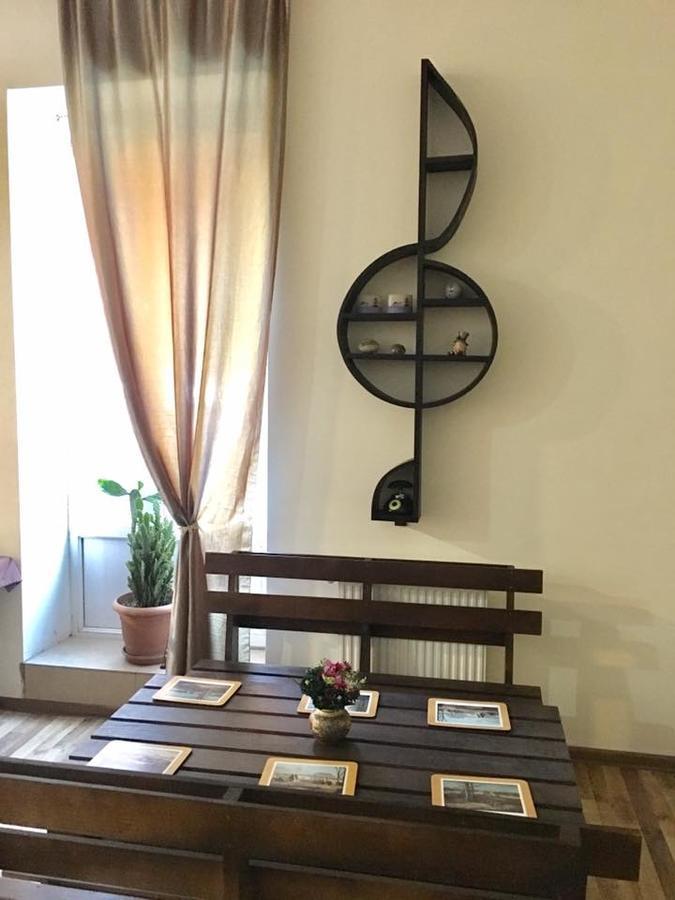 Hotel Newland Chiatura Bagian luar foto