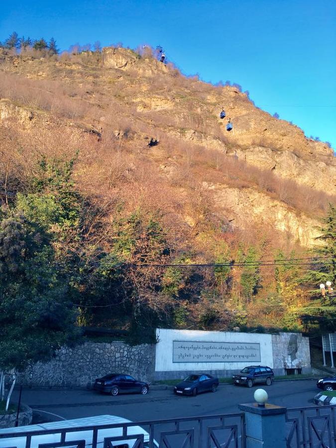 Hotel Newland Chiatura Bagian luar foto
