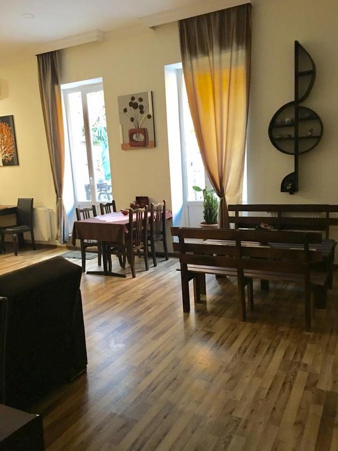 Hotel Newland Chiatura Bagian luar foto