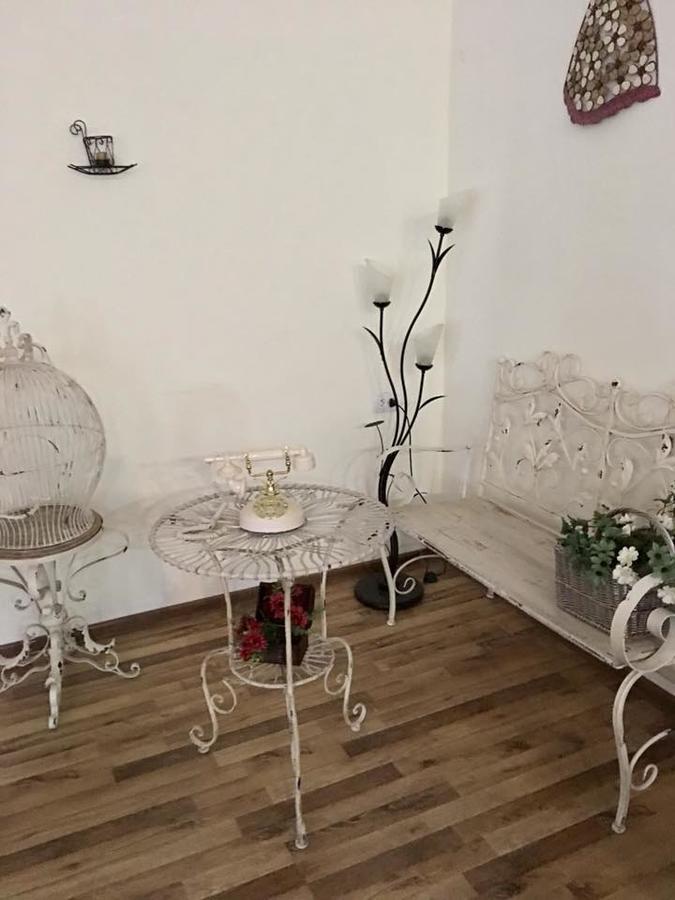 Hotel Newland Chiatura Bagian luar foto