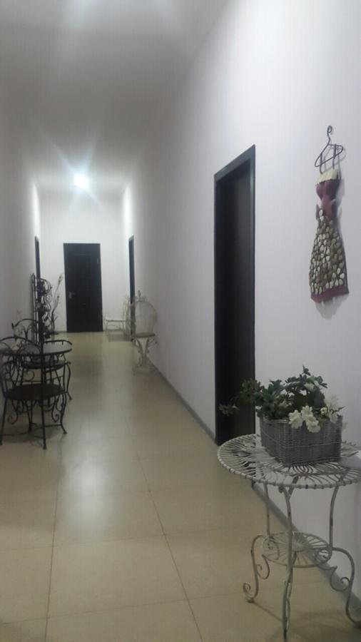 Hotel Newland Chiatura Bagian luar foto